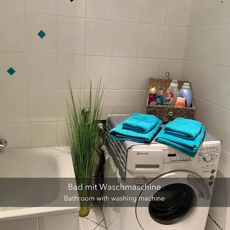 Zentrale, Helle Im Schicken Altbau-stil In Zentrum Sued-ost לייפציג